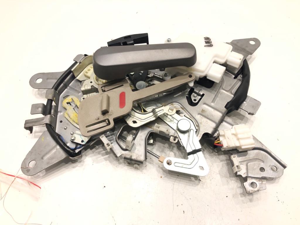 [STARK-659470] Maneta de puerta interior trasera izquierda Honda Odyssey (RL5)