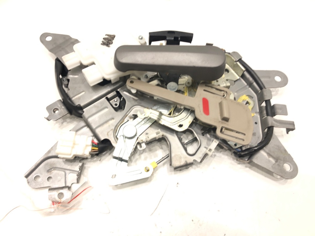 [STARK-659471] Maneta de puerta interior trasera derecha Honda Odyssey (RL5)