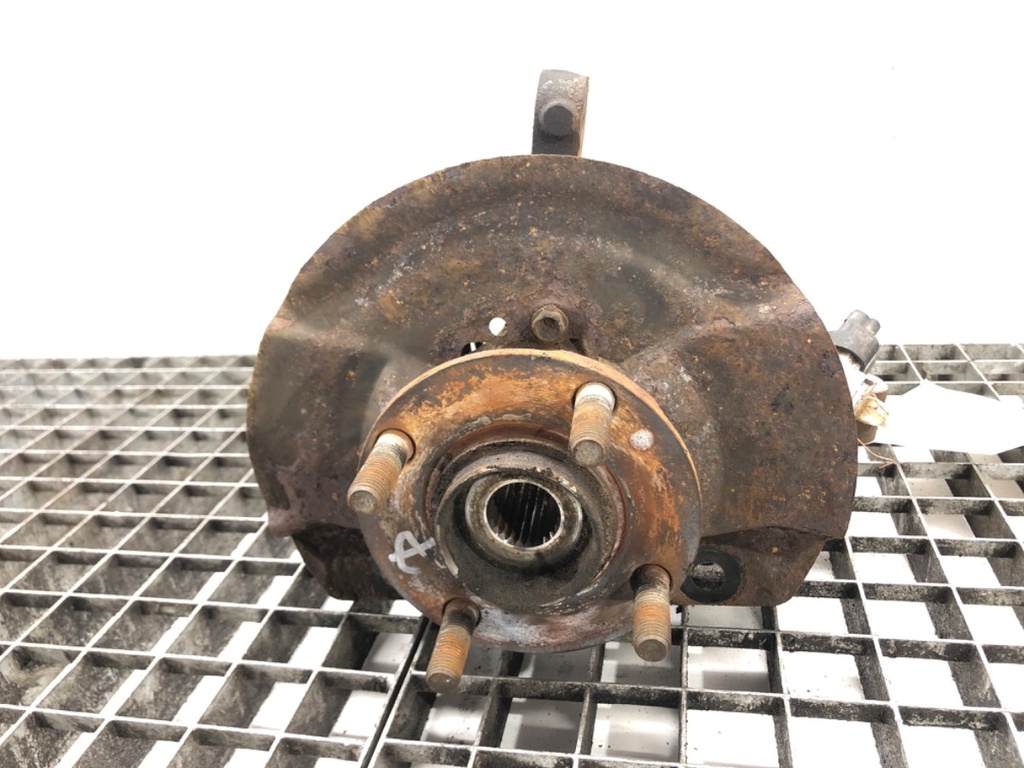 [STARK-683388] Cubo de rueda delantero derecho Mitsubishi Mirage / Space Star VI