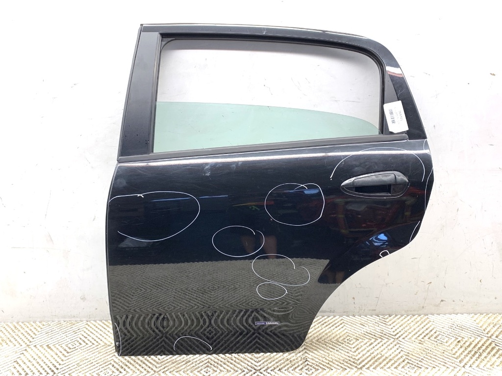 [STARK-769701] Puerta trasera izquierda Fiat Grande Punto