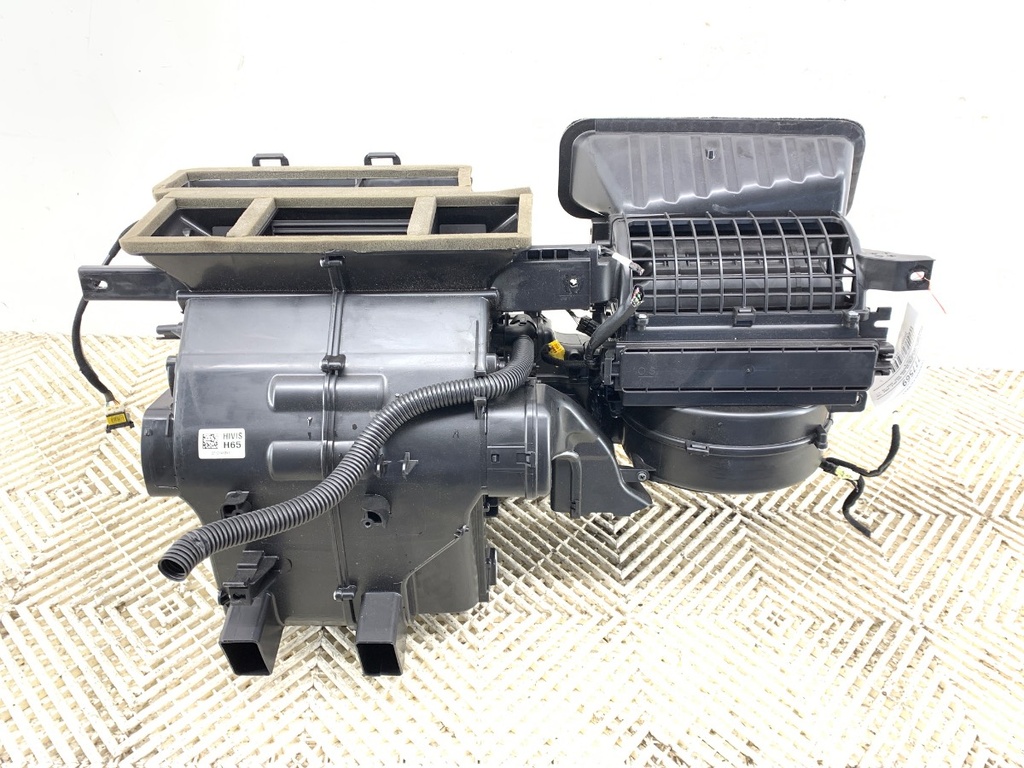 [STARK-777569] Radiador de calefacción Hyundai Kona (OS)