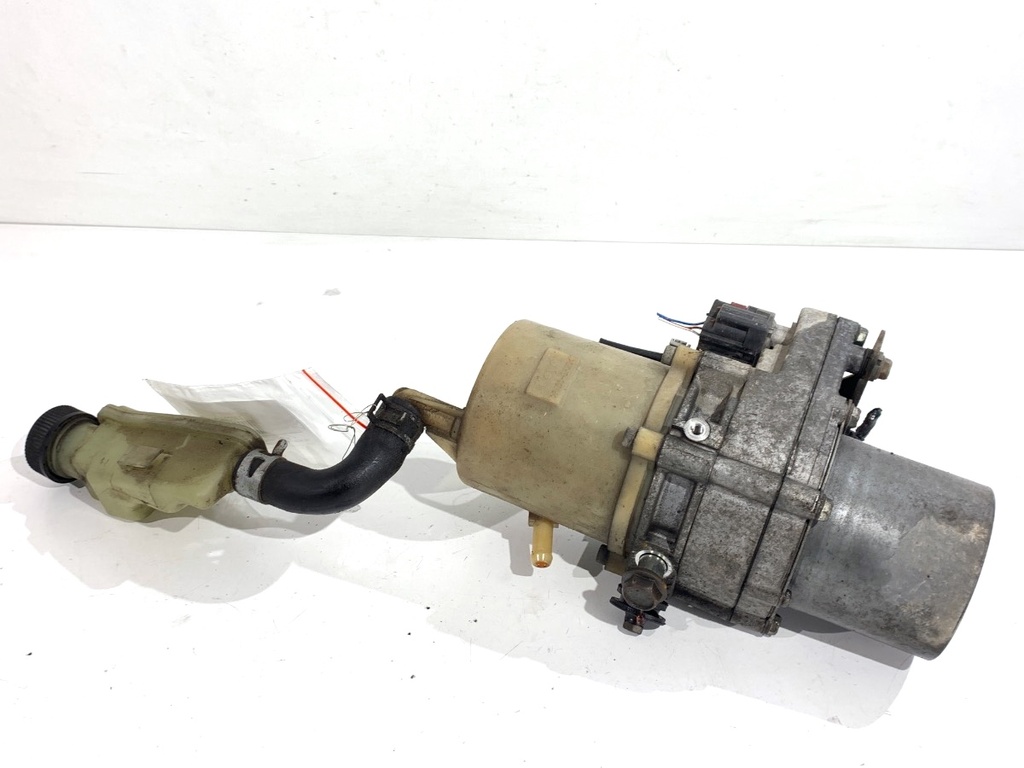 [STARK-786208] Bomba de dirección asistida Mazda 5