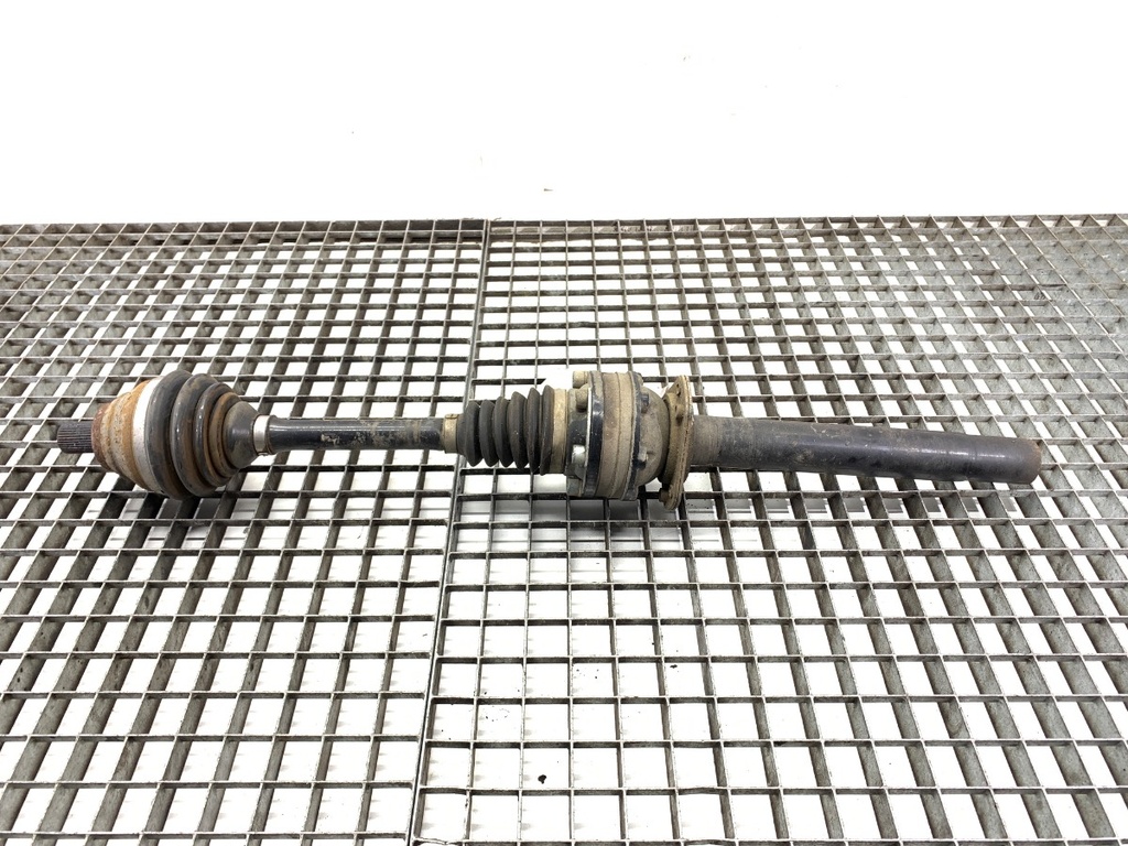 [STARK-844714] Palier delantero derecho VW Golf V