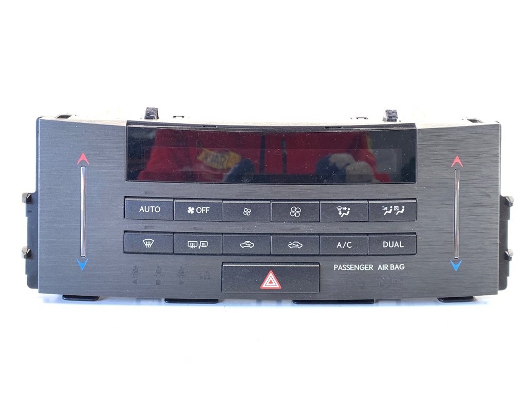 [STARK-862490] Panel de control de climatización Lexus IS III (_E3_)
