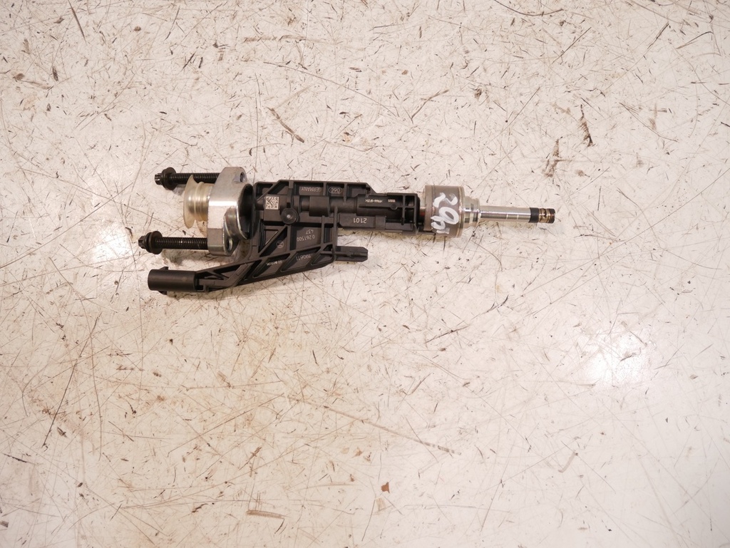 [MTD-441861] Inyector para BMW X1 F48 1.5 sDrive 18i B38A15A B38