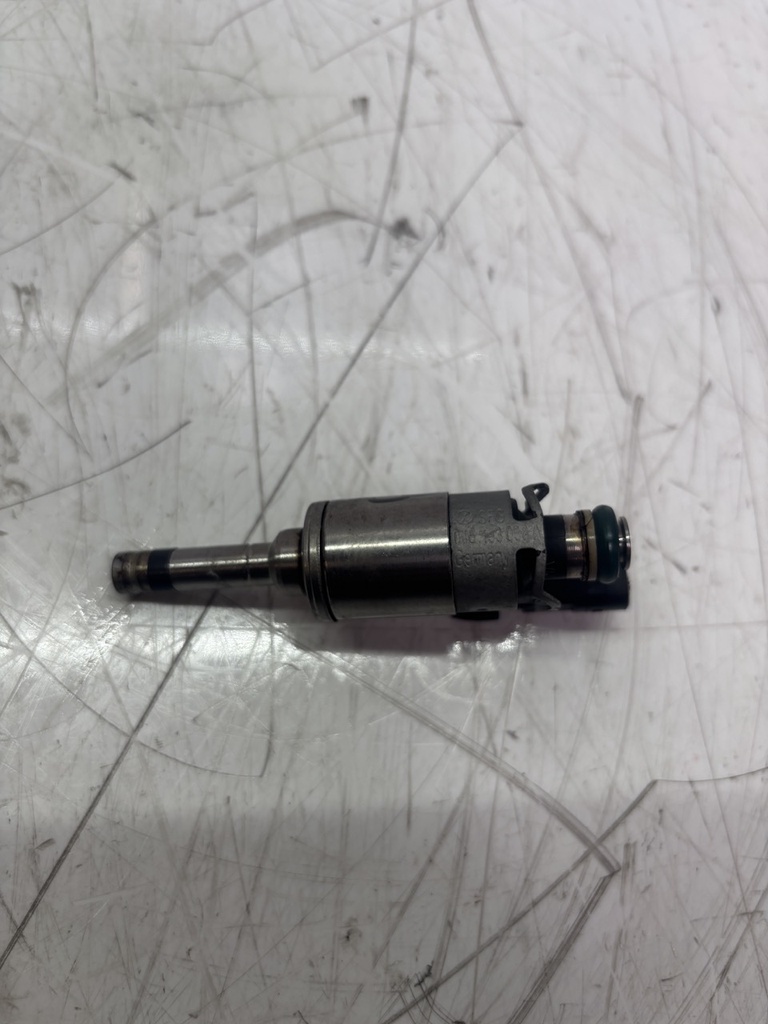 [MTD-460777] Inyector para VW Audi Seat Skoda 1.4 TSI TFSI CZCA CZC 04E133036A