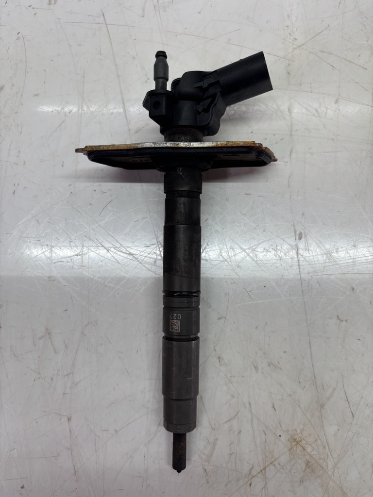 [MTD-461062] Inyector Audi Seat A4 B8 A5 Q5 Exeo 2.0 TDI CAGA CAG 03L130277