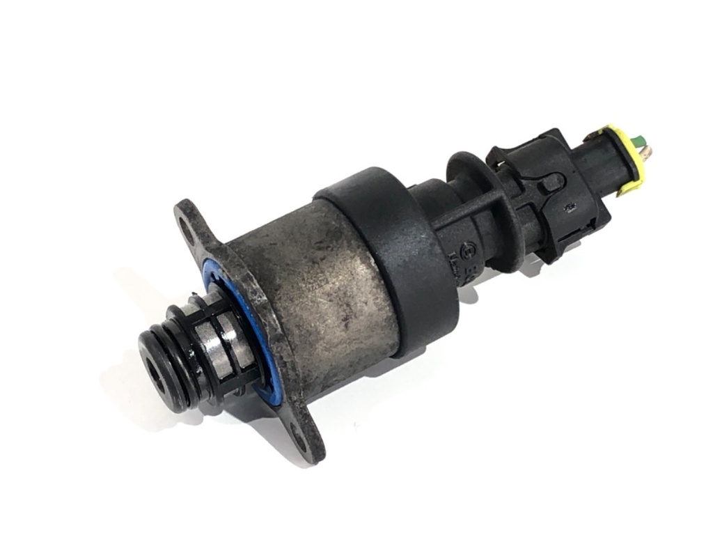 [STARK-714047] Regulador de presión de combustible HYUNDAI i40 I CW (VF) 1.7 CRDi 141 CV