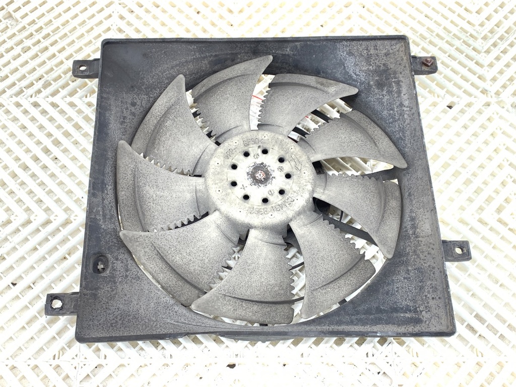 [STARK-778947] Ventilador de radiador de aire acondicionado Suzuki SX4 (EY, GY) 1.6 VVT 4x4 2006-2022