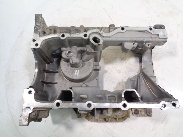 [MTD-389984] Cárter de aceite superior 1.2 TCe 110171000R Dacia Duster 2018