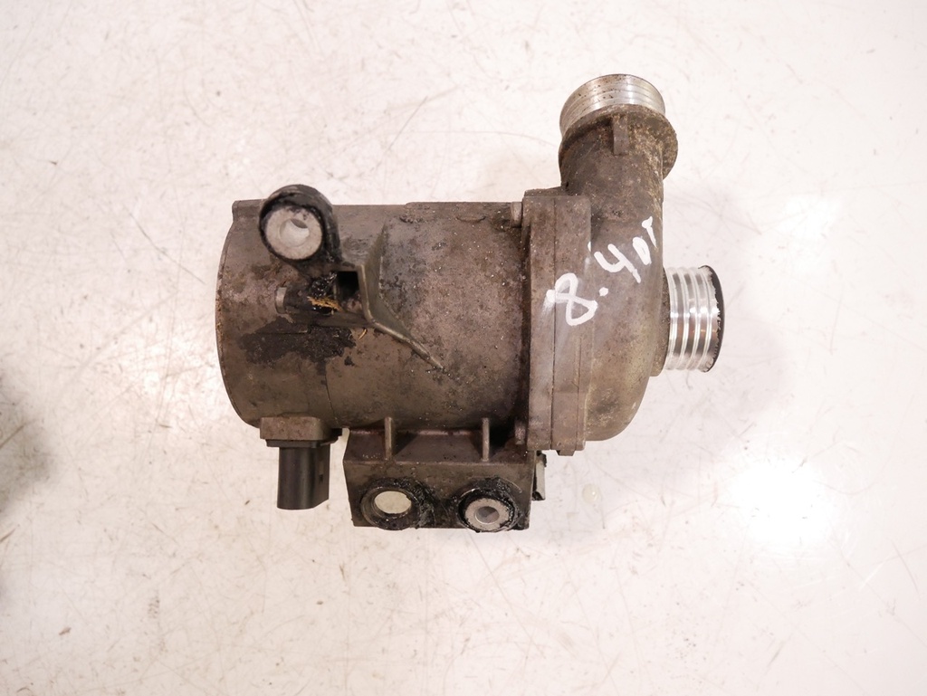 [MTD-421705] Bomba de agua BMW 528i xDrive N52B30A 7545201