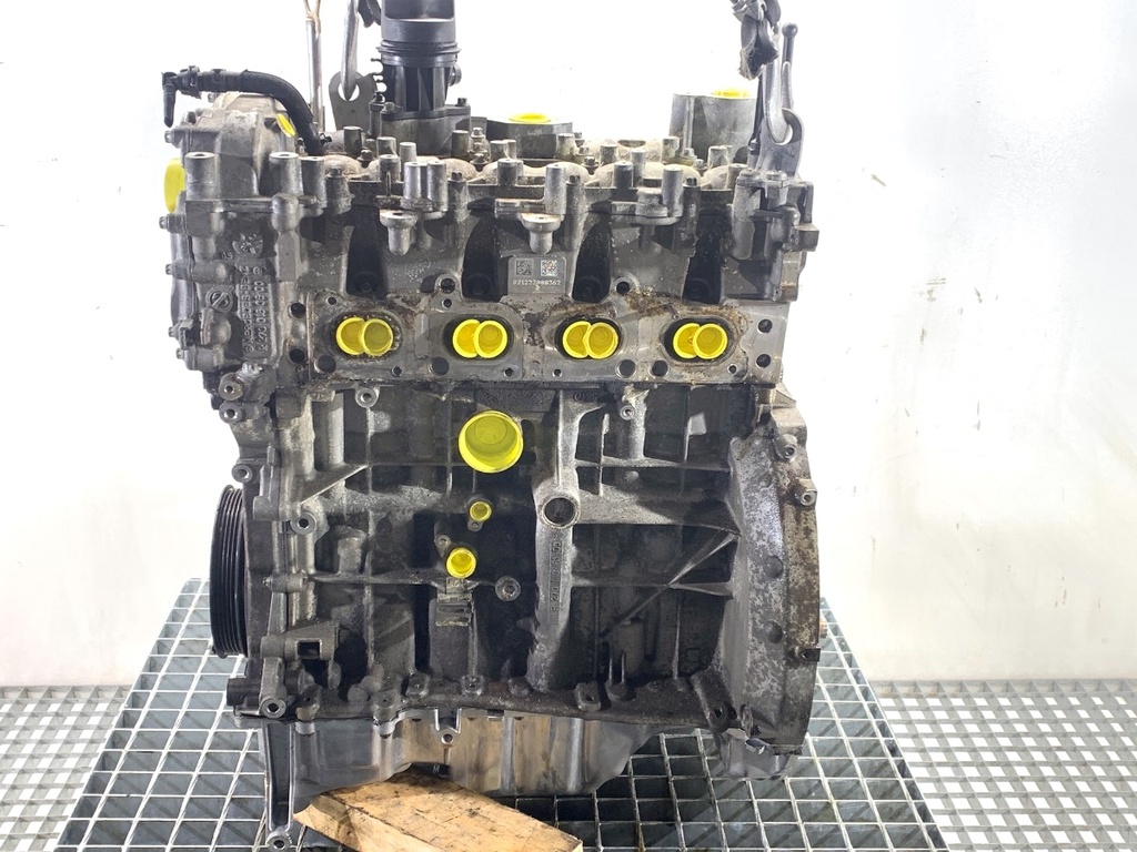 [STARK-838589] Motor Mercedes-Benz Clase A (W176)