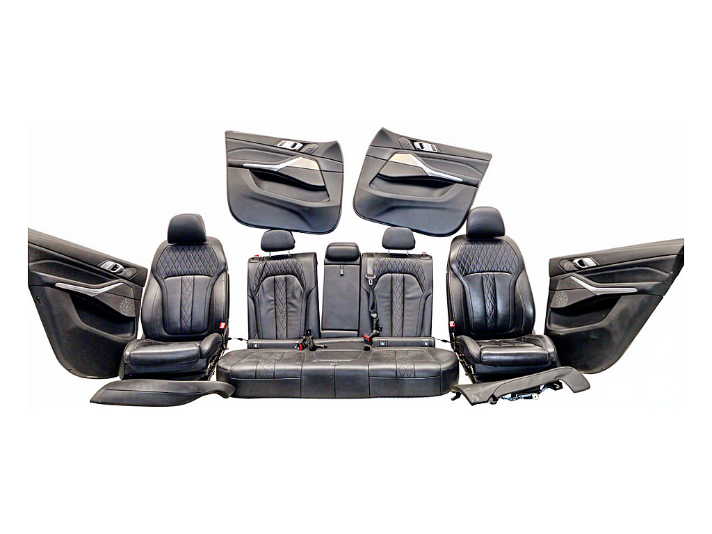 [STARK-887511] Panel de puerta lateral BMW X5 (G05, F95)