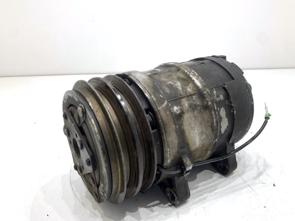 [STARK-910135] Compresor de aire acondicionado OPEL FRONTERA A (U92) 2.8 TD 83 kW 1995-1998