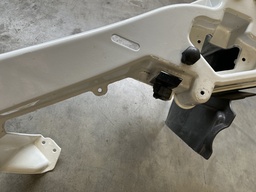 [MTD-503653] Soporte de rejilla del radiador Jaguar XJ X351