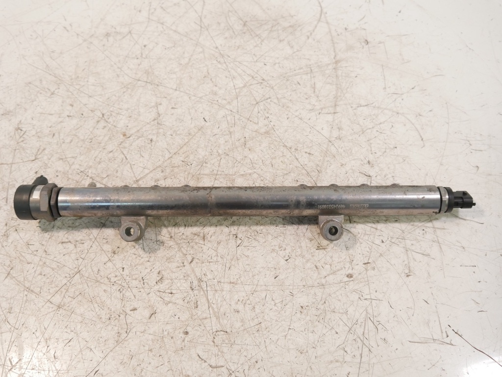[MTD-461155] Tubo de raíl Volvo V60 V70 XC60 XC70 D5244T17 30777759 0445215025