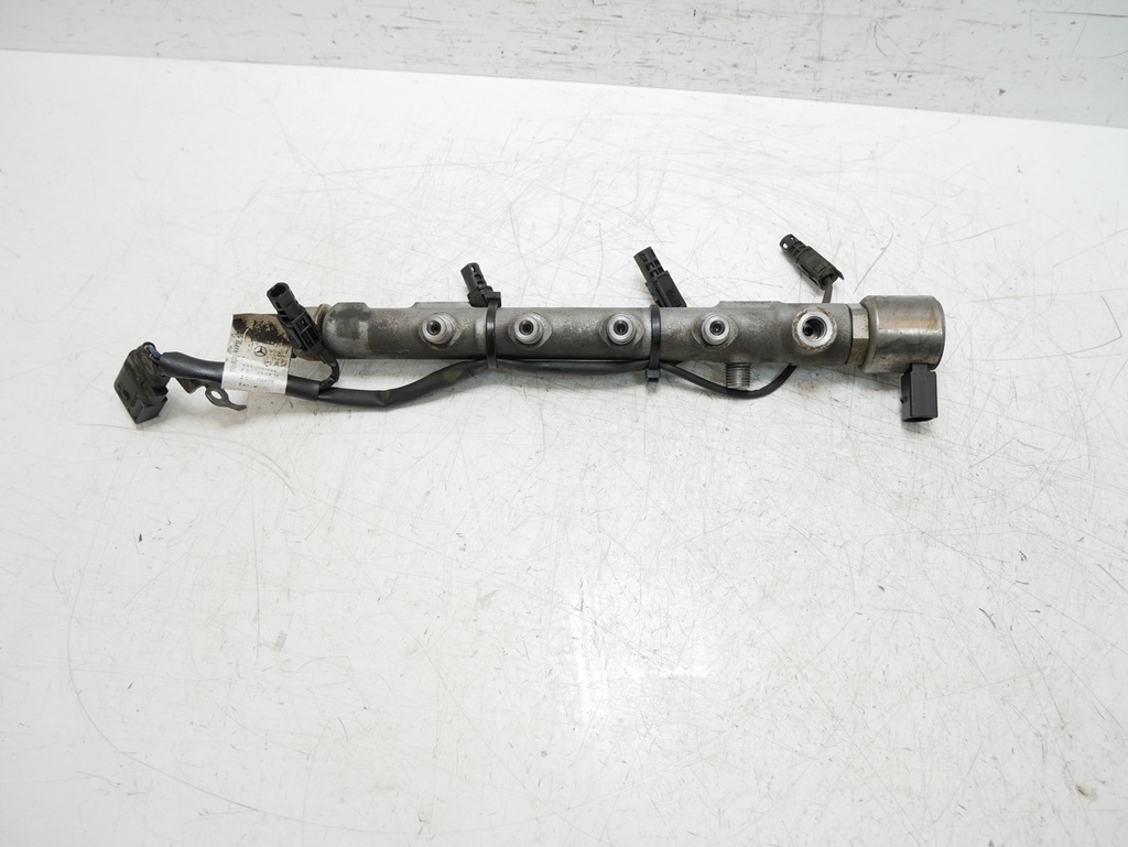 [MTD-461261] Tubo de raíl Mercedes Clase C 2.2 CDI OM651.911 651.911 A6510700495