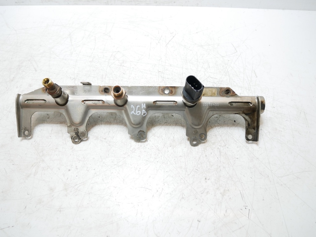 [MTD-461367] Colector de inyección Audi Seat Skoda VW A3 TT 2.0 TFSI BWA 06F133317L