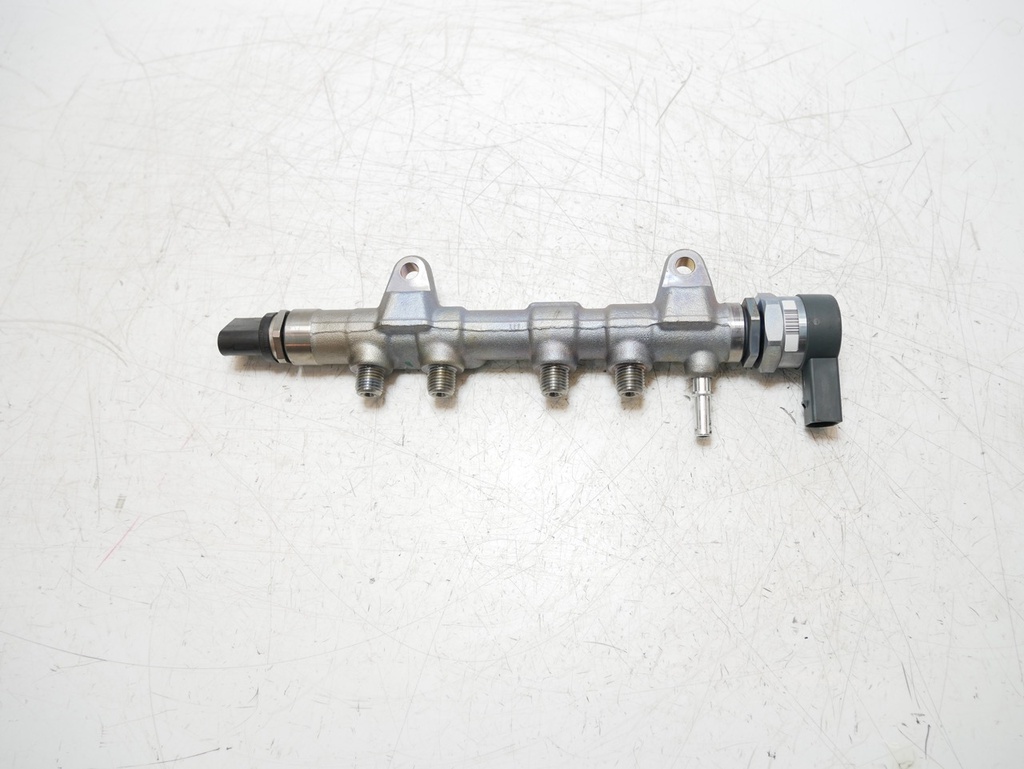 [MTD-461631] Tubo de raíl Mini Cooper F57 F54 1.5 D B37C15A