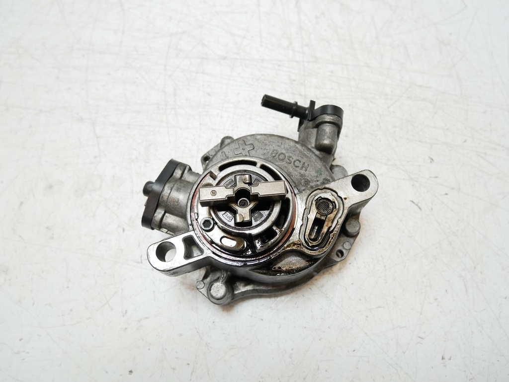 [MTD-463259] Bomba de vacío para Citroën Opel Peugeot 1.5 BlueHDI YHZ DV5RC OE 9804021880