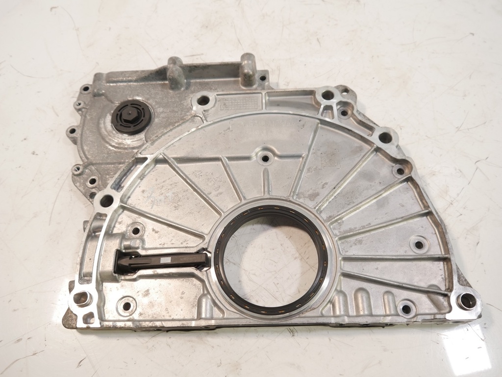 [MTD-464426] Tapa de balancines BMW Serie 3 F31 2.0 320d B47D20A B47 8514004