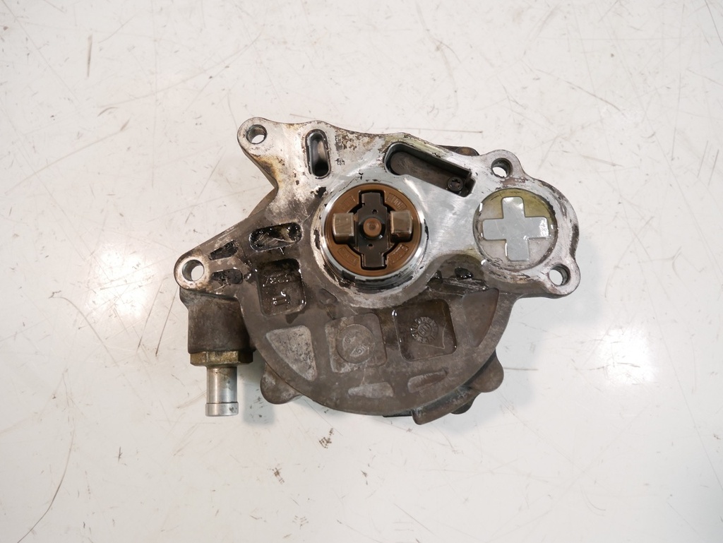 [MTD-466391] Bomba de vacío VW Audi Seat A1 Leon Golf VI 1.6 TDI CAYC CAY
