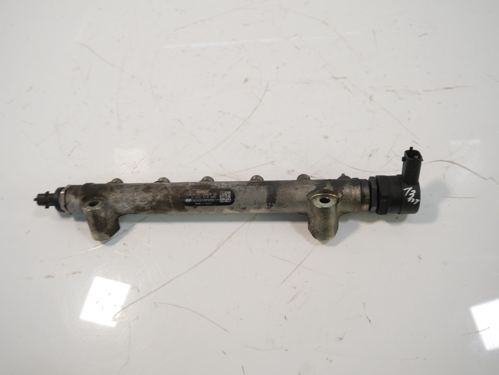 [MTD-470901] Tubo de raíl Kia Hyundai Sportage Tucson 2.0 CRDi 150cv 2006-2010 D4EA 31400-27400