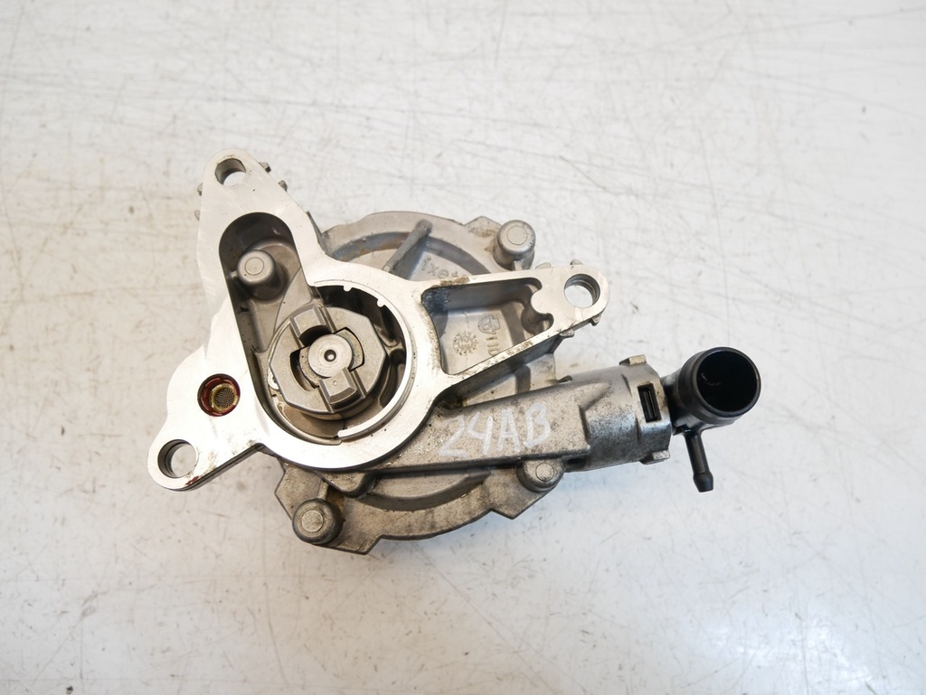 [MTD-472545] Bomba de vacío Renault Trafic III 2.0 dCi M9R717 146503393R