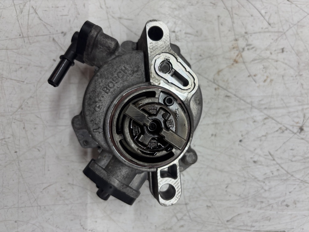 [MTD-472613] Bomba de vacío para Ford Focus III 1.6 TDCi 9684786780