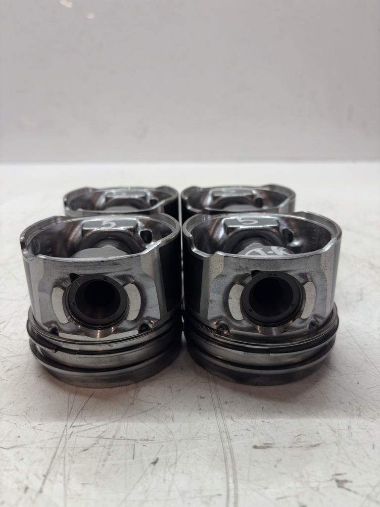 [MTD-472611] Pistones para Ford Focus III 1.6 TDCi T1DB