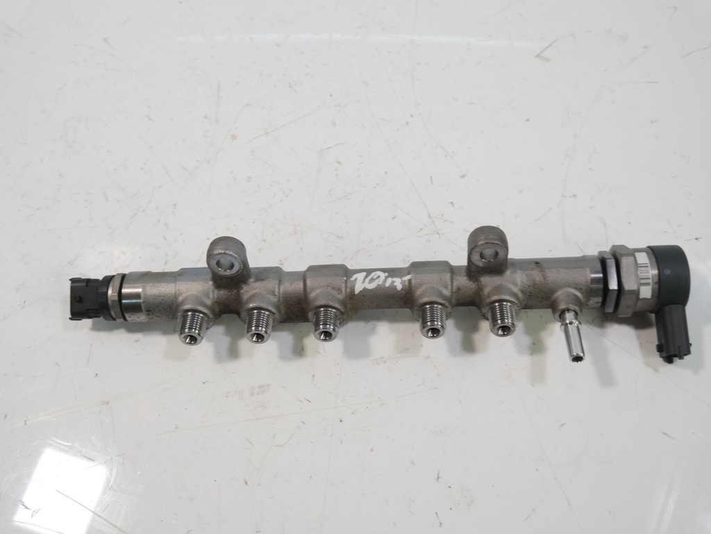[MTD-472861] Tubo de raíl Land Rover Discovery L550 2.0D 204DTD G4D3-9D280-AA 0445214332