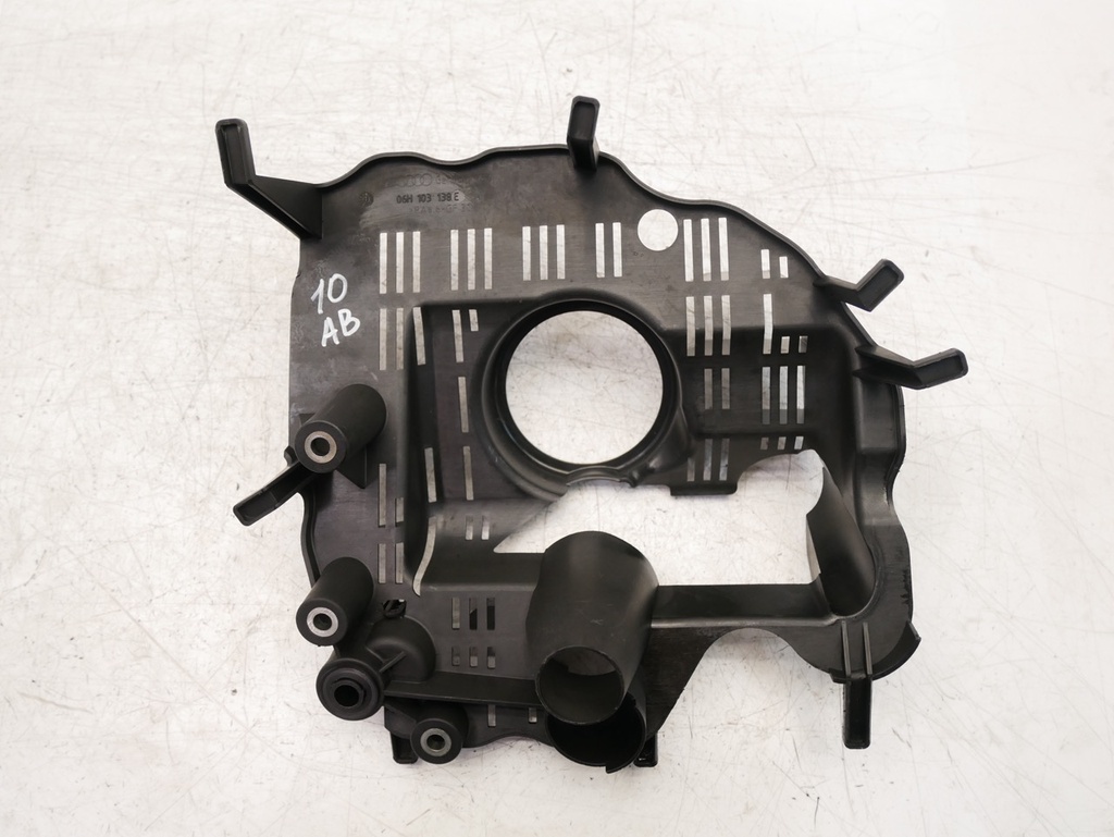 [MTD-473134] Placa deflectora Audi A4 A5 A6 Q5 2.0 TFSI CAEB CAE 06H103138E