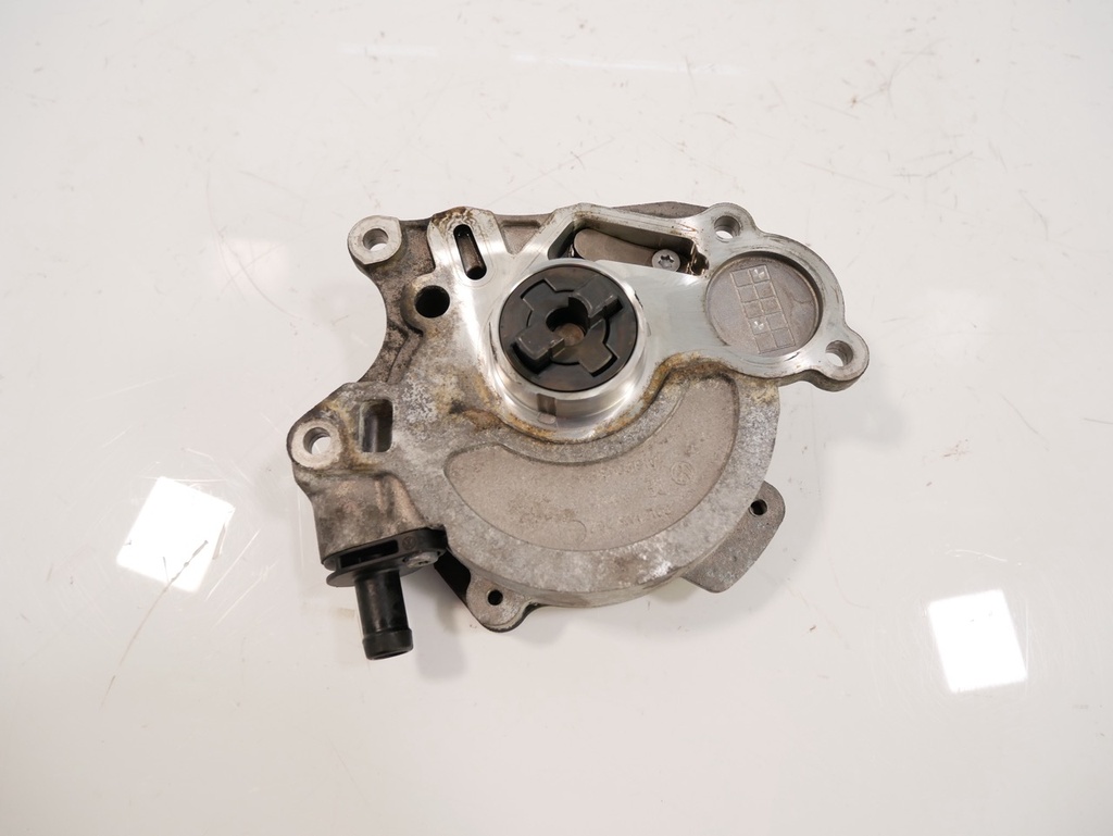 [MTD-475149] Bomba de vacío VW Audi Seat Passat A3 Ibiza 1.6 TDI CAYC CAY