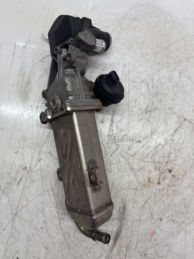 [MTD-475796] Enfriador de gases de escape para Audi Seat Skoda VW A3 Passat 2.0 TDI CFFB CFF 03L131512CF
