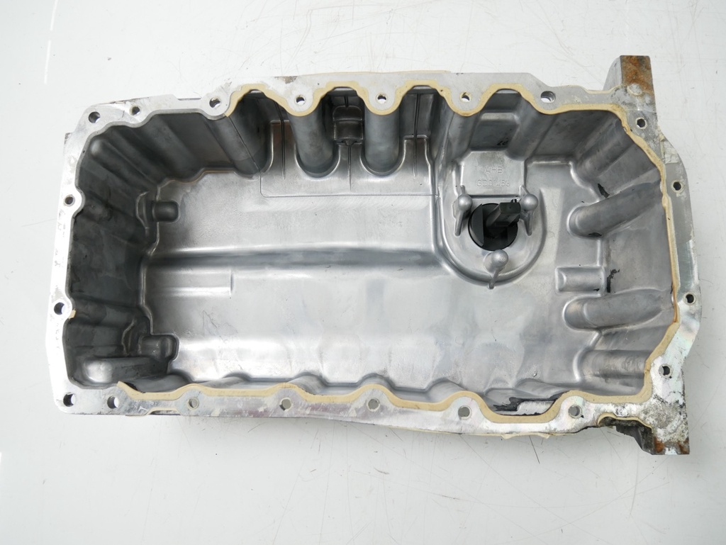 [MTD-476122] Cárter de aceite Audi A3, VW EOS, Passat, Tiguan 2.0 TDI CBAB CBA 03G103603AD