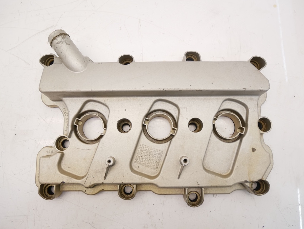 [MTD-476547] Tapa de válvulas Audi Q7 3.0 TFSI quattro CTW CTWA CTWB 06E103472N