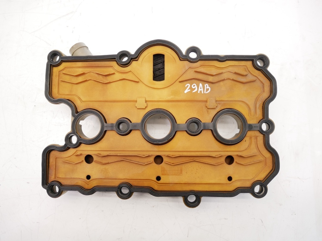 [MTD-476559] Tapa de válvulas Audi Q7 3.0 TFSI 06E103471P