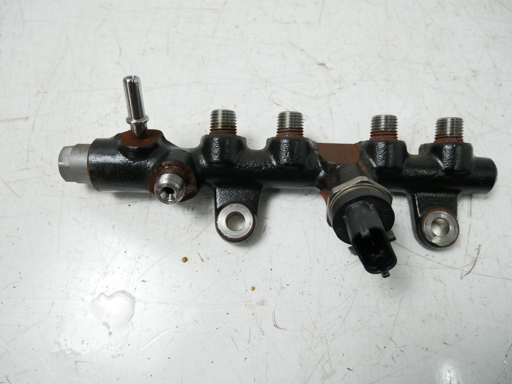 [MTD-477107] Tubo de raíl Mercedes A180d W177 1.5 CDI OM608.915