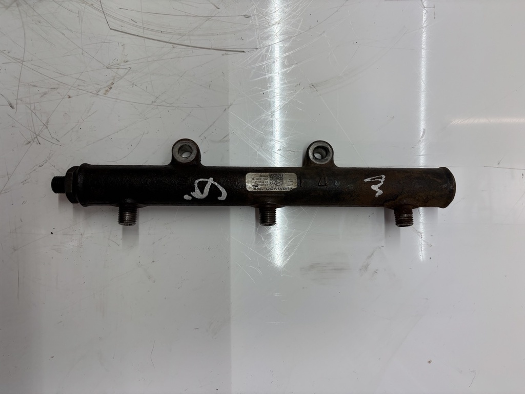 [MTD-477377] Tubo de raíl Land Rover Discovery III 2.7 D 276DT TDV6