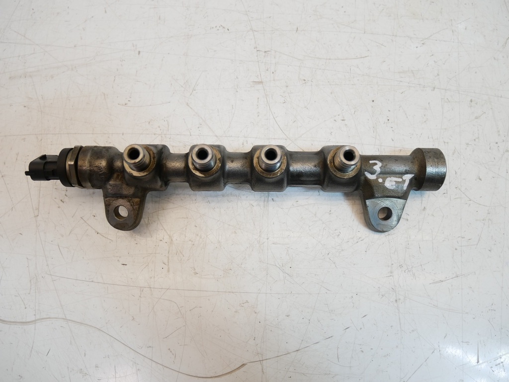 [MTD-477887] Tubo de raíl de combustible Opel Astra J Insignia A 2.0 CDTI A20DTH A20 LBS 55576177