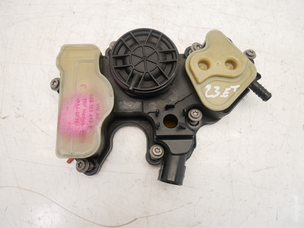 [MTD-478024] Separador de aceite Audi Q5 2.0 TFSI quattro DPVA DPV 06Q103495F