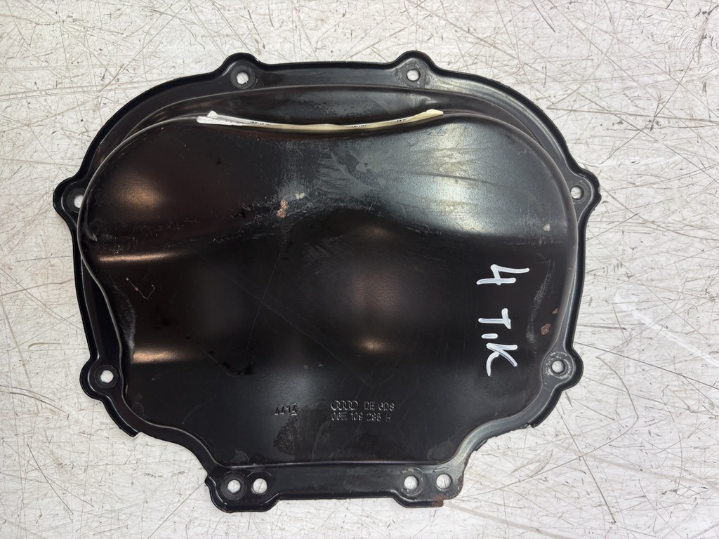 [MTD-478483] Tapa de balancines Audi A6 C7 3.0 TFSI CTU CTUA 06E109285H