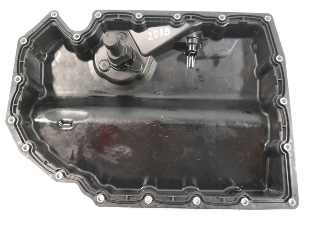 [MTD-478639] Cárter de aceite inferior VW Tiguan BW2 2.0 TSI DTEA DTE DKZ CZP 06K103598R
