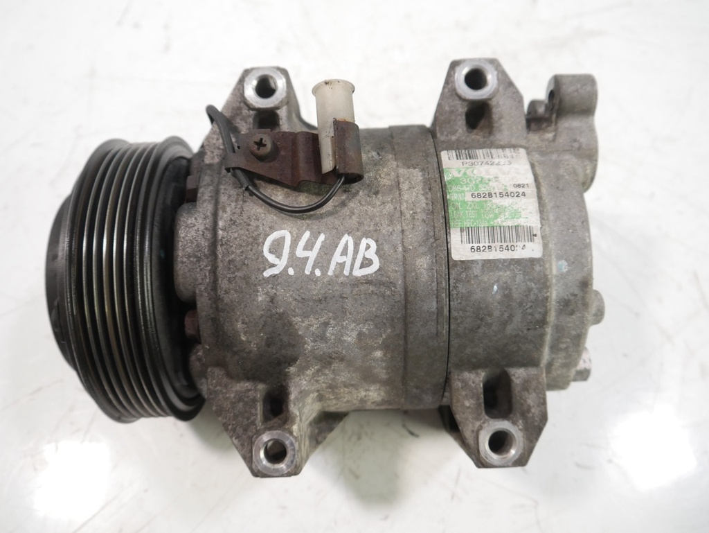 [MTD-478845] Compresor de aire acondicionado Volvo S60 2.4 D5 D5244T4 D52 30742206