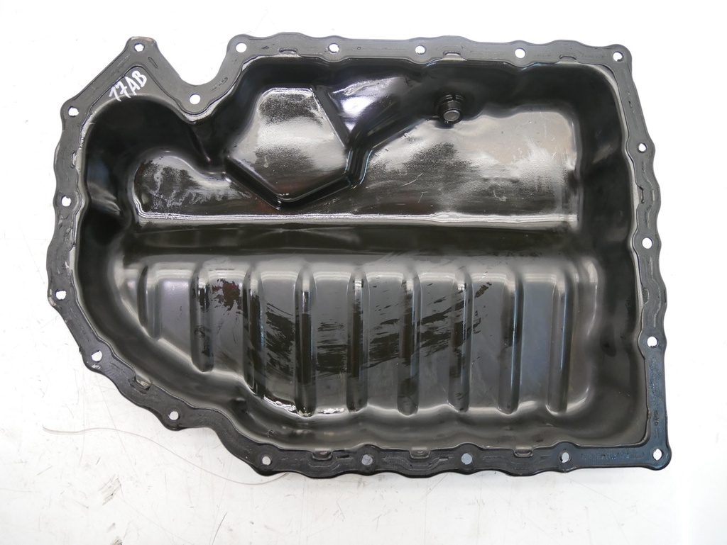[MTD-479048] Cárter inferior del cárter de aceite para Audi VW 2.0 TFSI quattro CCTA CCT (06J103600AG)