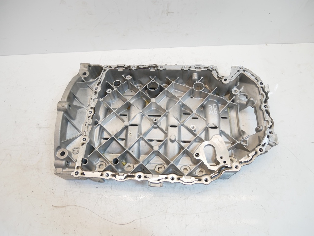 [MTD-479730] Cárter de aceite Audi A3 Golf V 2.0 TFSI CBFA CBF 06J103603T