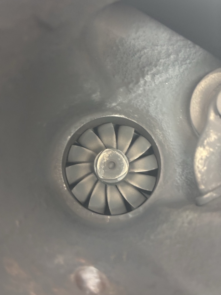[MTD-479782] Turbocompresor Volvo V40 2.0 D2 D4204T8 31380130