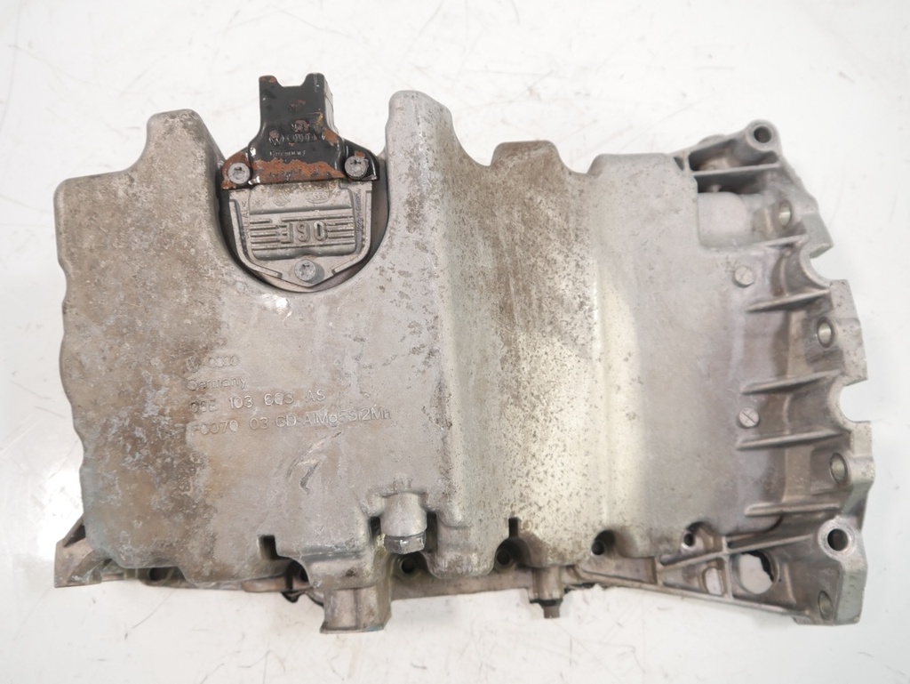 [MTD-480561] Cárter de aceite Audi A4 B7 2.0 TFSI quattro BWE 06B103603AS
