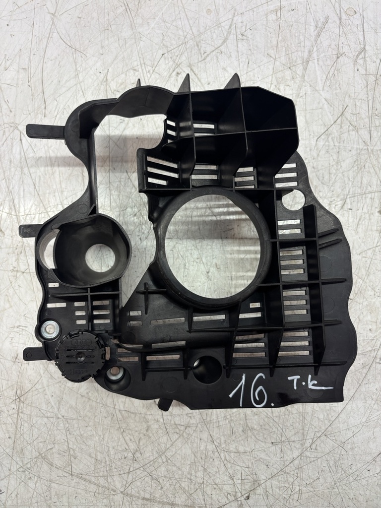 [MTD-480960] Placa deflectora para Audi A5 Q5 A4 2.0 TFSI CDNC CDN 06H103138E