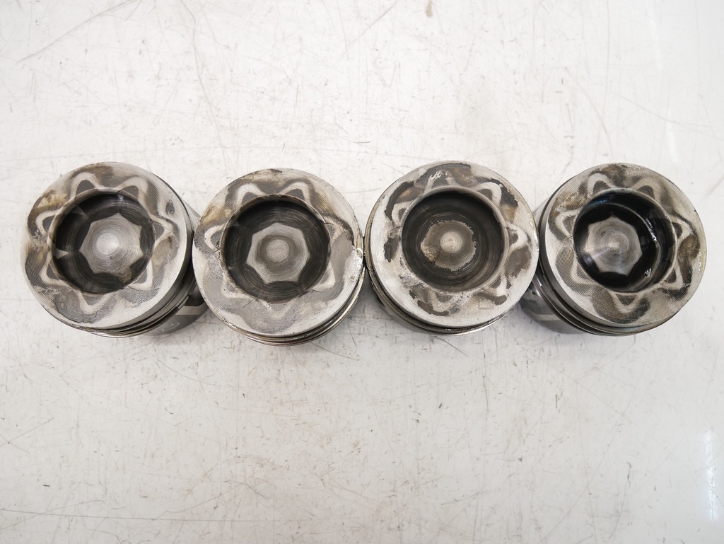 [MTD-482183] 4x pistones Ford Transit Tourneo Connect 1.6 TDCi TZGA